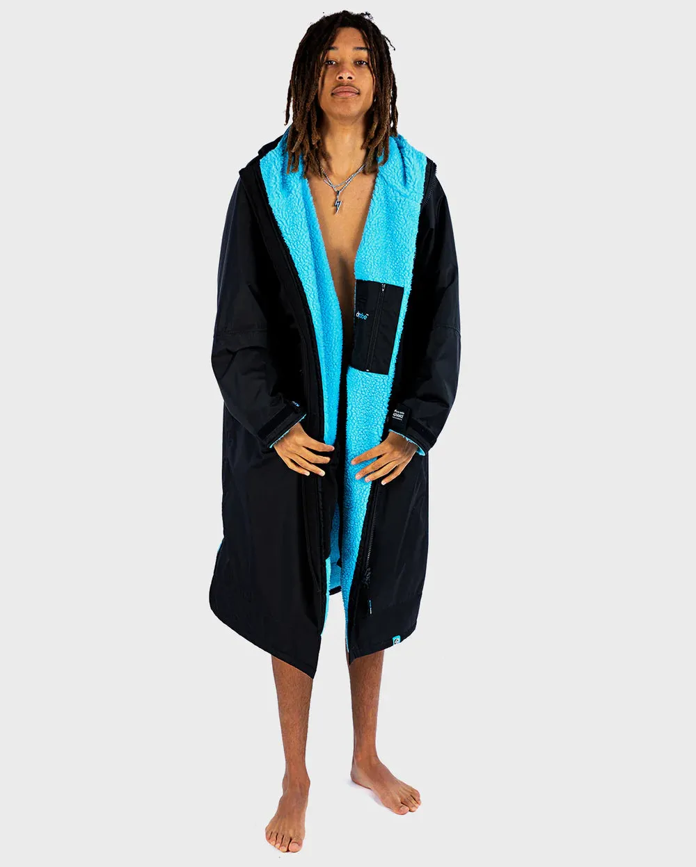 Dryrobe Advance LONG Sleeve Changing Robe V3 - Black / Blue