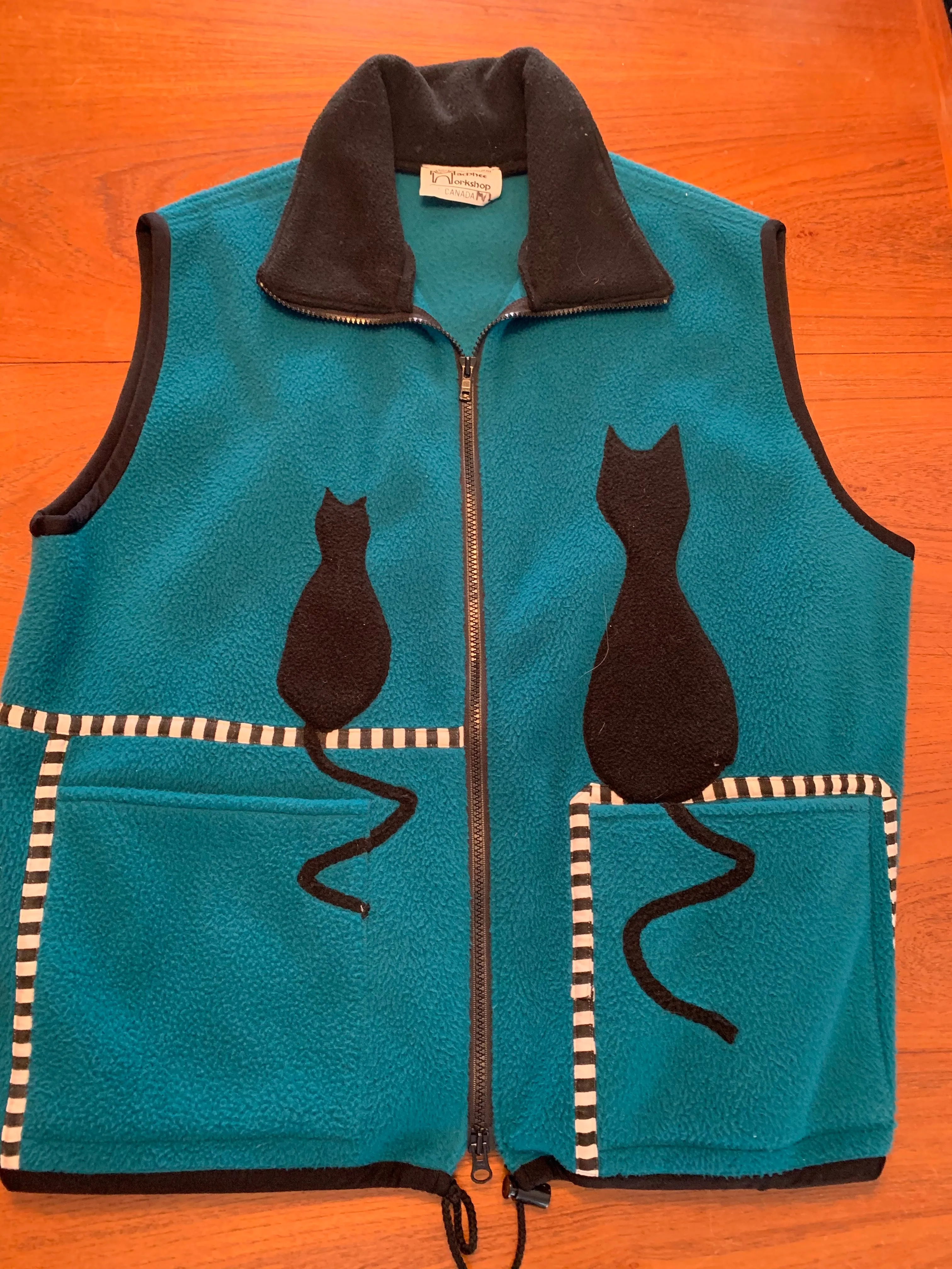 SOLD Sitting Cats Fleece Vest Jade